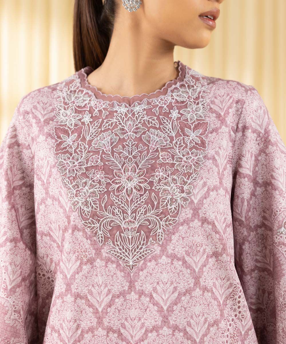 3 Piece - Embroidered Lawn Suit