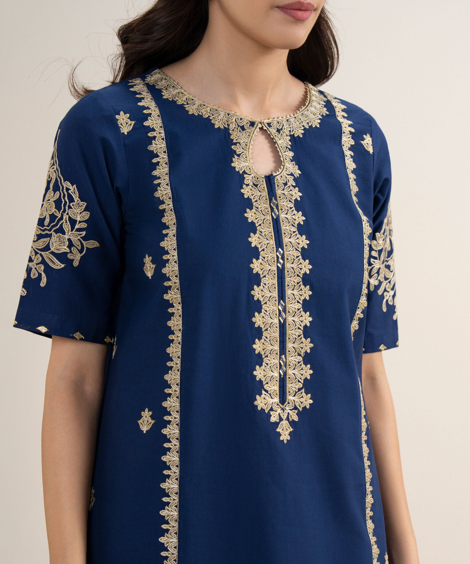 3 Piece - Embroidered Lawn Suit